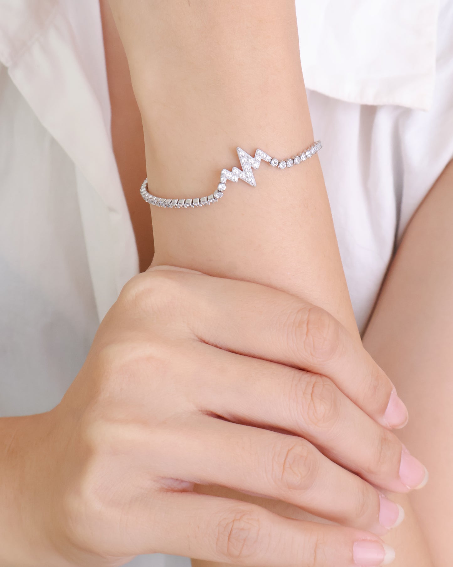 Zirabelle Heart Wave Chain Bracelet✨💗